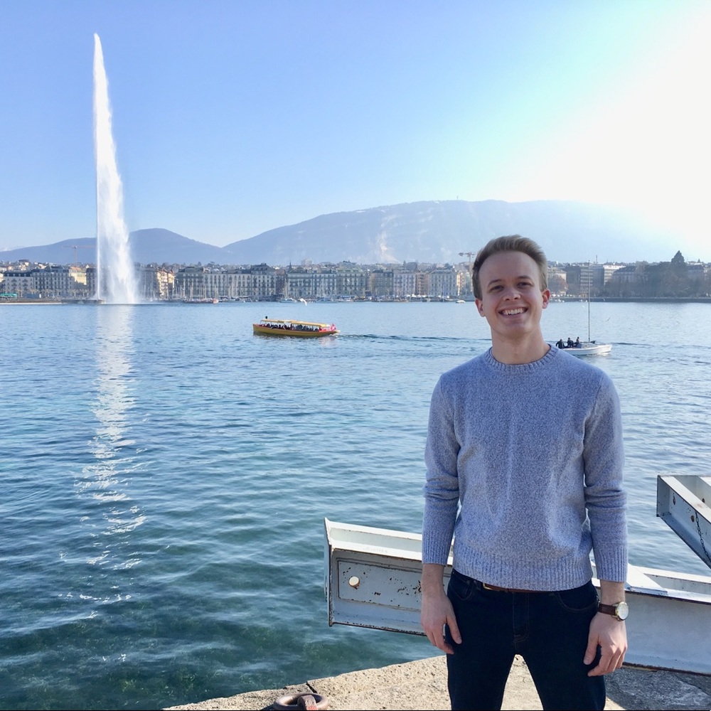 Meet your Posher, Cole